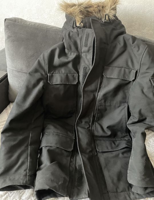 Зимова чоловіча куртка H&M