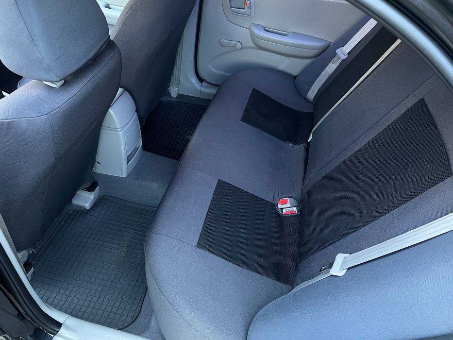 Оренда Kia Cerato 2008 року