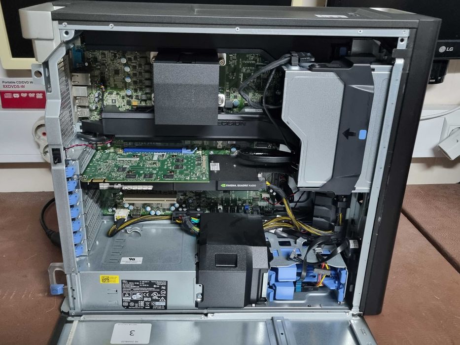 Dell T3610 / Xeon E5-1620 v2 / 32GB / 256SSD / Quadro K4000