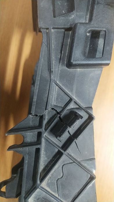 Audi etron q6 жалюзі 85h121219e