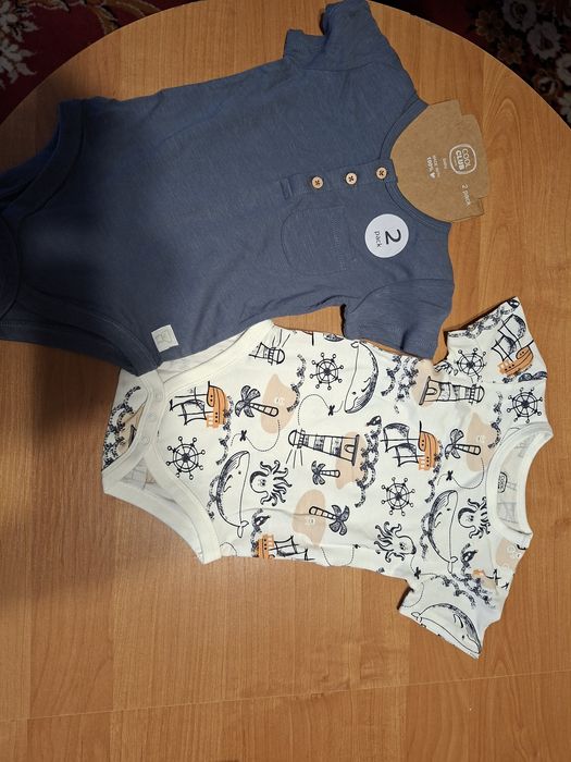 Nowe body niemowlęce rozm.80 smyk