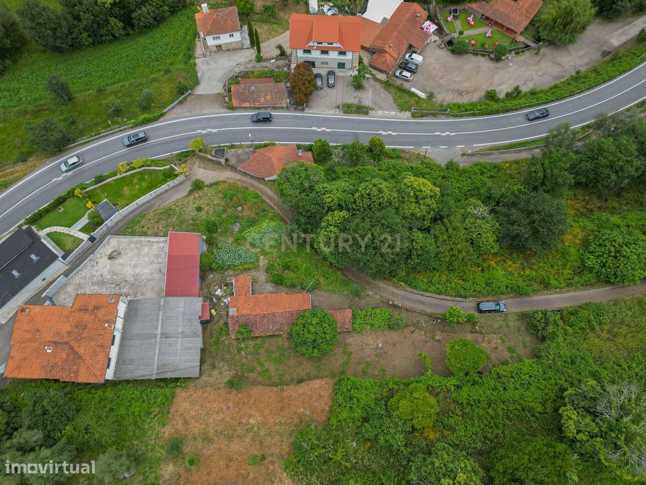 Casa em Ruínas com Jardim em Anais, Ponte de Lima
