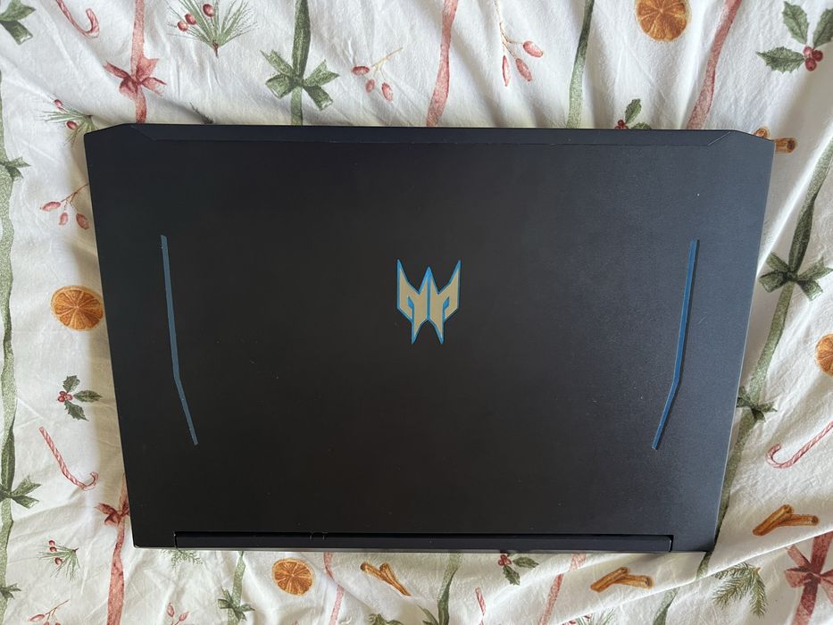Acer Predator Helios 300 треба ремонтувати