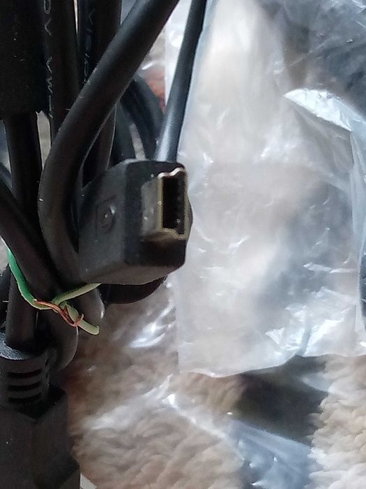 Зарядка Globtek gtm 41134-0606-1,0 для планшетов, кабеля  мини юсб