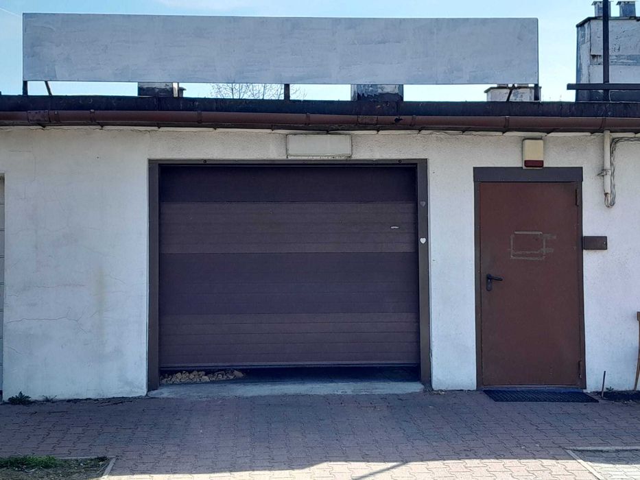 Lokal handlowo-usługowo-magazynowy 80 m2 do wynajęcia w Mysłowicach