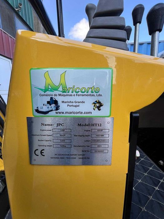 Escavadora Giratoria JPC HT12 Nova + Balde de Limpeza Baixa de Preço