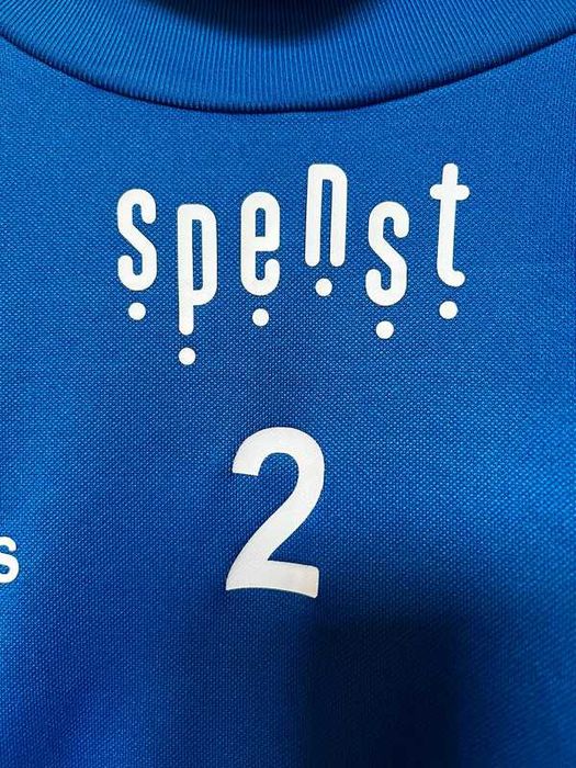 Niebieska bluza treningowa adidas