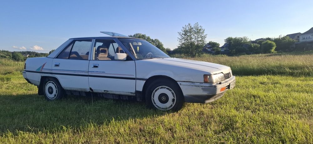 Mitsubishi Galant