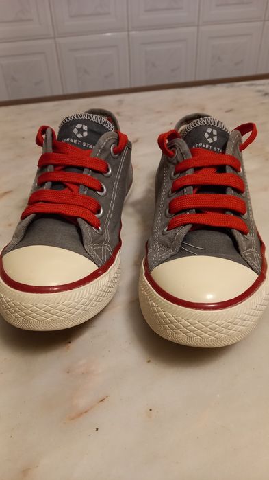 Vendo Ténis Street Star usados , mas em bom estado