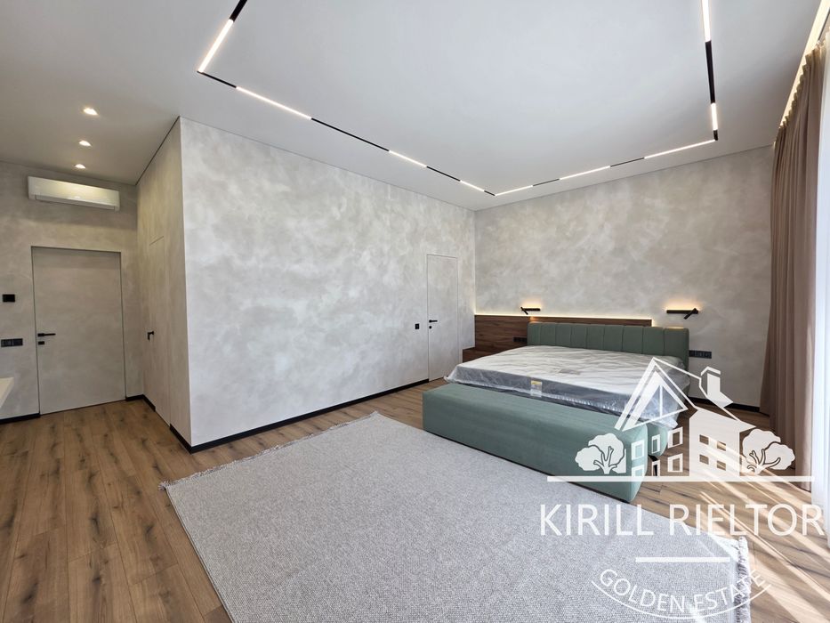 В коттеджном городке "Золотые Ключи" продается новый таунхаус