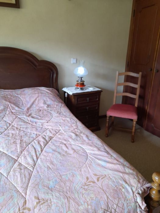 *Varios Items Gratis* Mobilia de Quarto (8 peças) em Carvalho