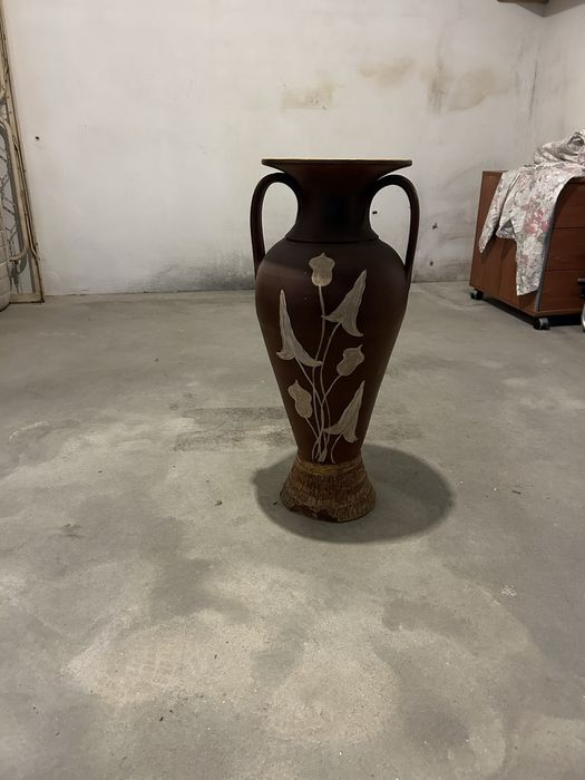 Decorative Jug64862904505987120