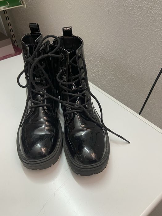 Botas pretas da primark