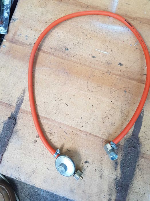 Przewód gazowy do kuchenki gazowej dysze