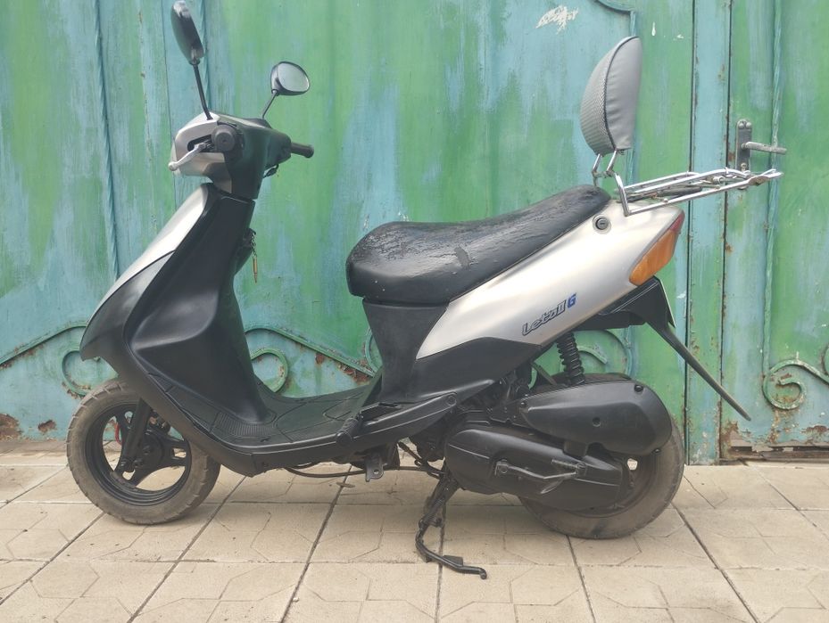 Скутер Suzuki lets 2