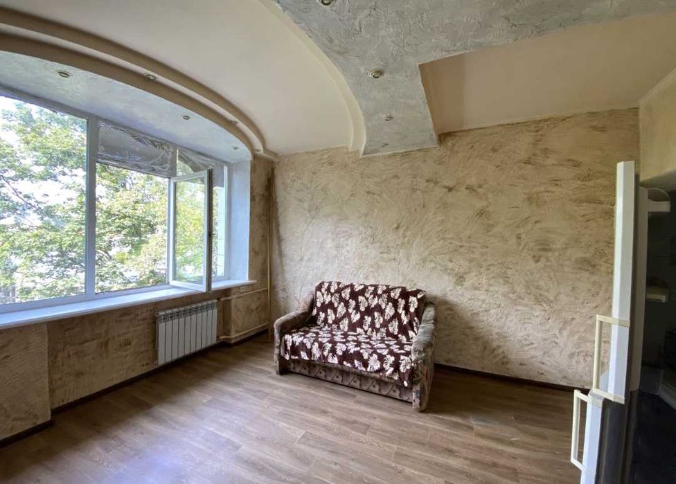 2m 1 квартира метро Тракторный Завод улица Мира  ХТЗ