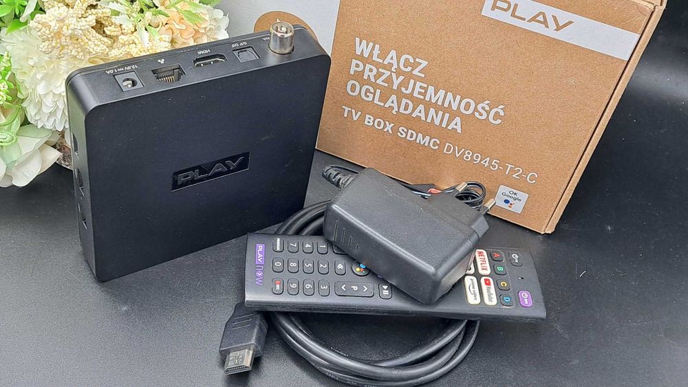 TV BOX PLAY SDMC DV8945-T2-C - Komplet Komis Redi