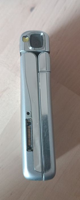 Telemóvel Nokia N 90 impecável!!! (Aumento de preço deve-se a ter encontrado os acessórios de origem!)