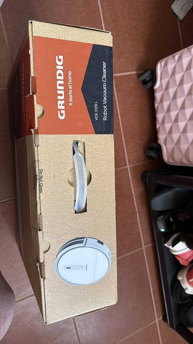Продам робот-пилесос Grundig