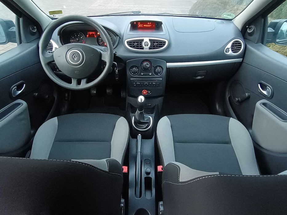 Renault Clio III Lift 2012r 1,2i 75KM 5-drzwi ŁADNE BEZWYPADKOWE z DE