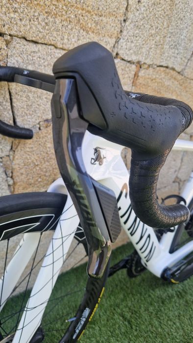 Grupo Sram Rival AXS E1