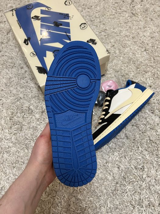 Кросівки Nike Jordan 1 Low Fragment x Travis Scott - DM7866-140