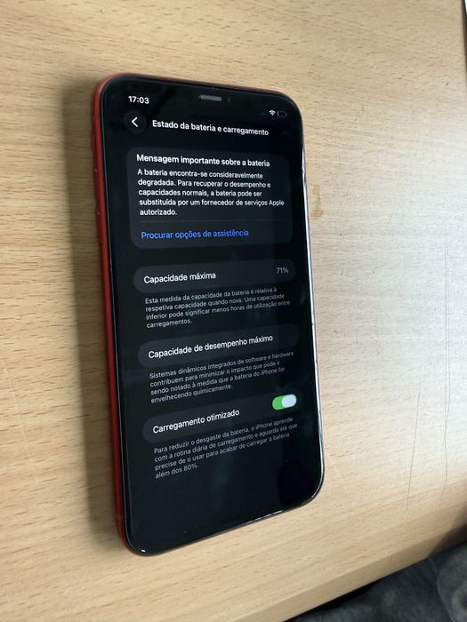 iPhone 11 128GB (PRODUCT)RED + Caixa e Carregador