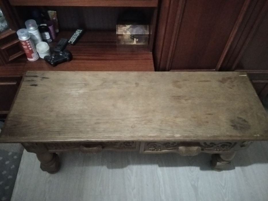 Stara ława do renowacji