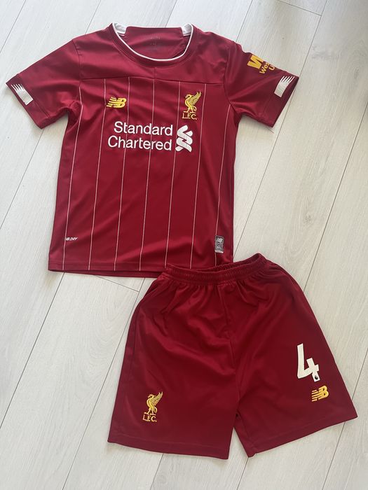 Strój komplet piłkarski New Balance Liverpool FC Virgil 140 stan dobry
