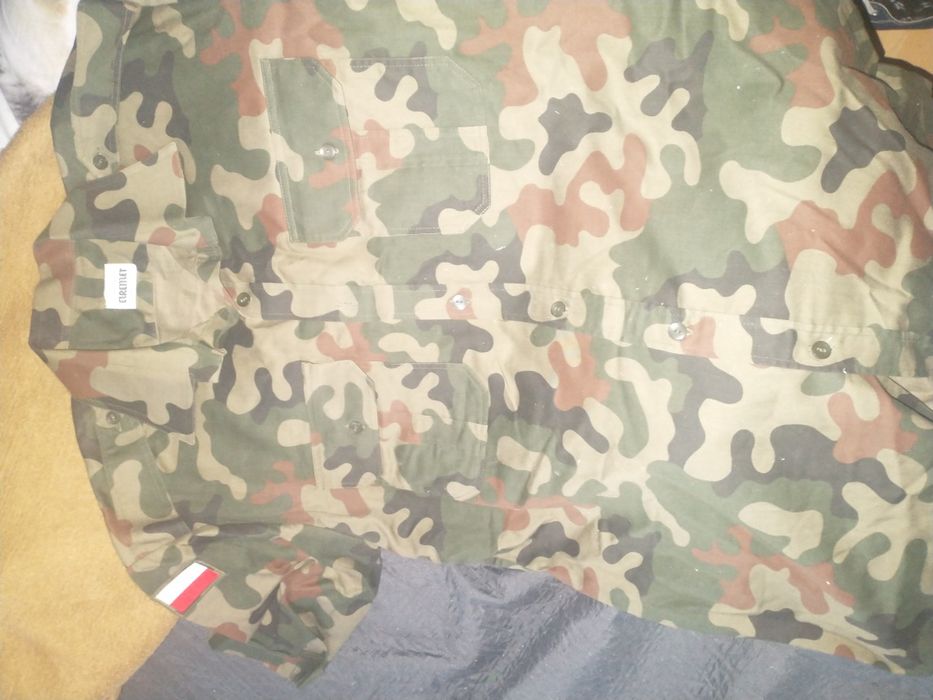 Koszulka wojskowa