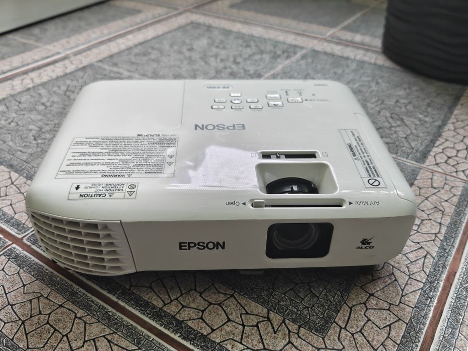 проектор Epson EB-E350
