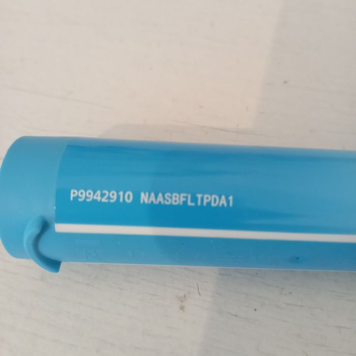 Escova de dentes a pilha, Colgate.