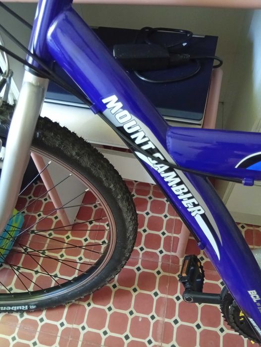 Bicicleta Nova pouco usada