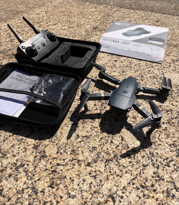 Drone Klack E58 HD com Câmara + Comando e Mala