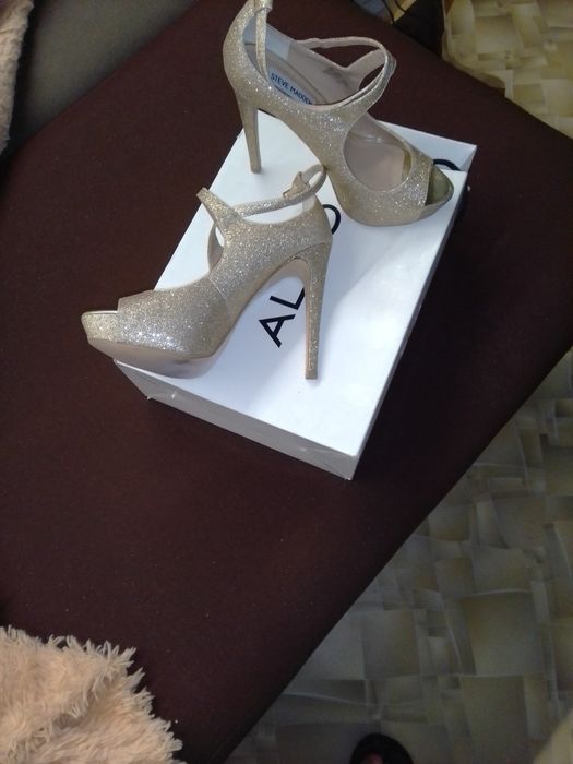 Туфлі жіночі золотавий