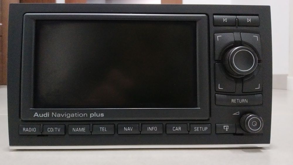 Audi A4 B6 B7 radio 2 DIN nawigacja RNS-E z kodem MONTAŻ!!!