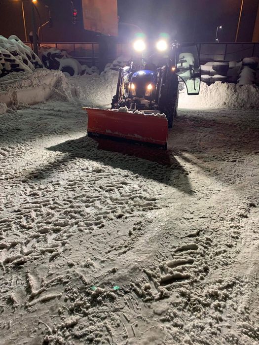 Odśnieżanie mechaniczne śnieg pług