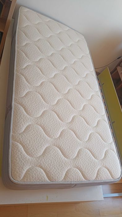 Cama criança completa com colchão