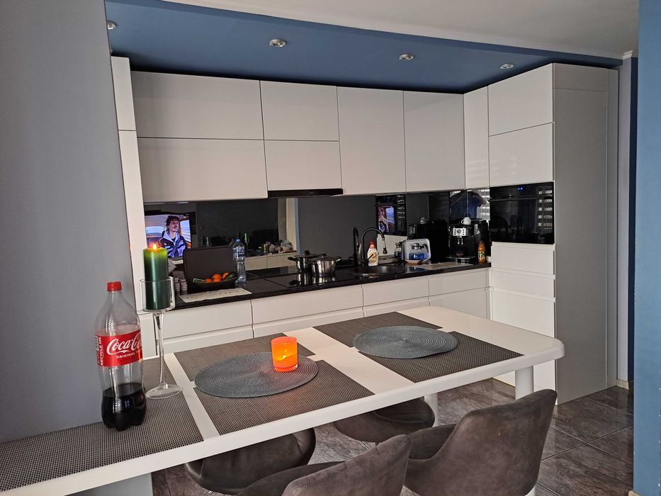 Sprzedam MIESZKANIE w bloku 60,01 m², oferta prywatna WŁAŚCICIEL