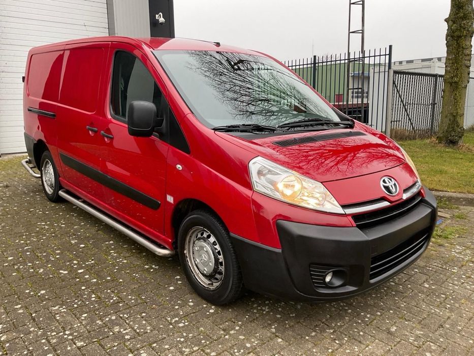 TOYOTA ProAce EXCELENTE APENAS 120.000km 12/2016 ###OPORTUNIDADE###