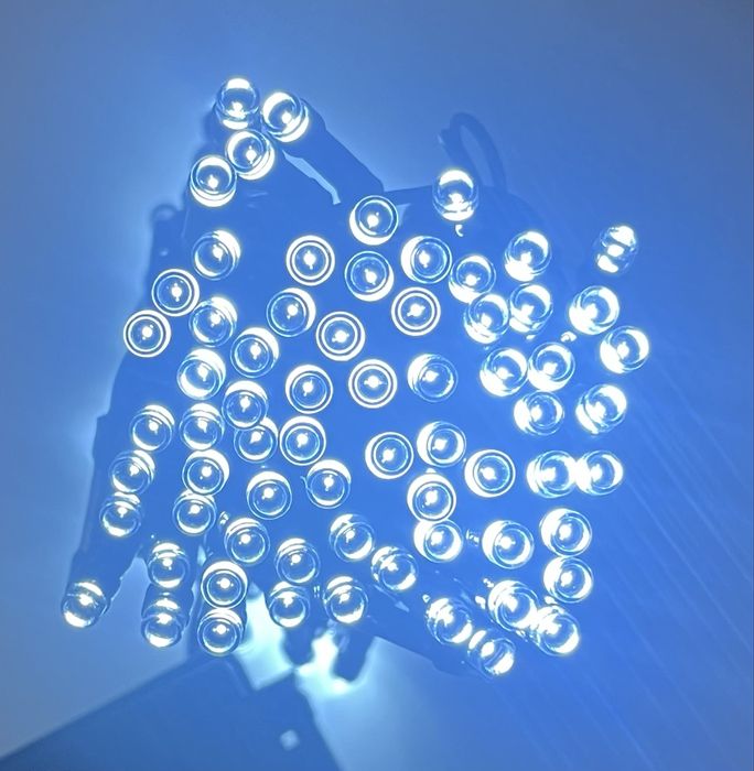 Lampki choinkowe JUMI 140 LED biały zimny baterie Timer 9 m