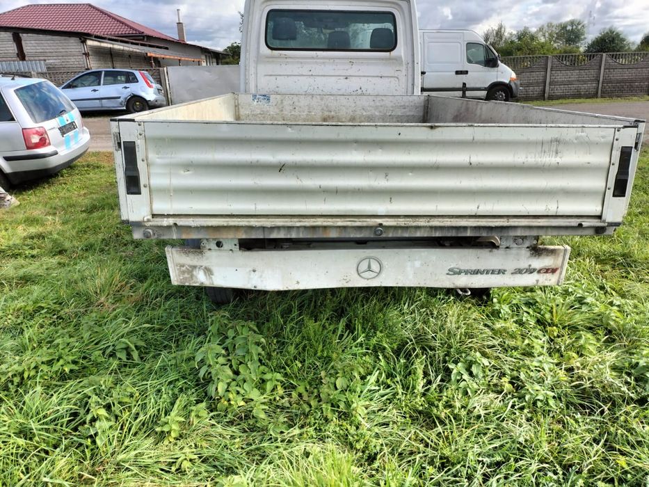 Mercedes sprinter 209 "paka"