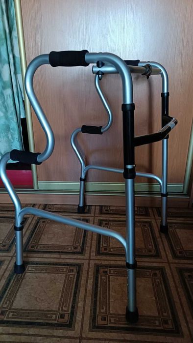 Ходунки двохрівневі алюмінієві