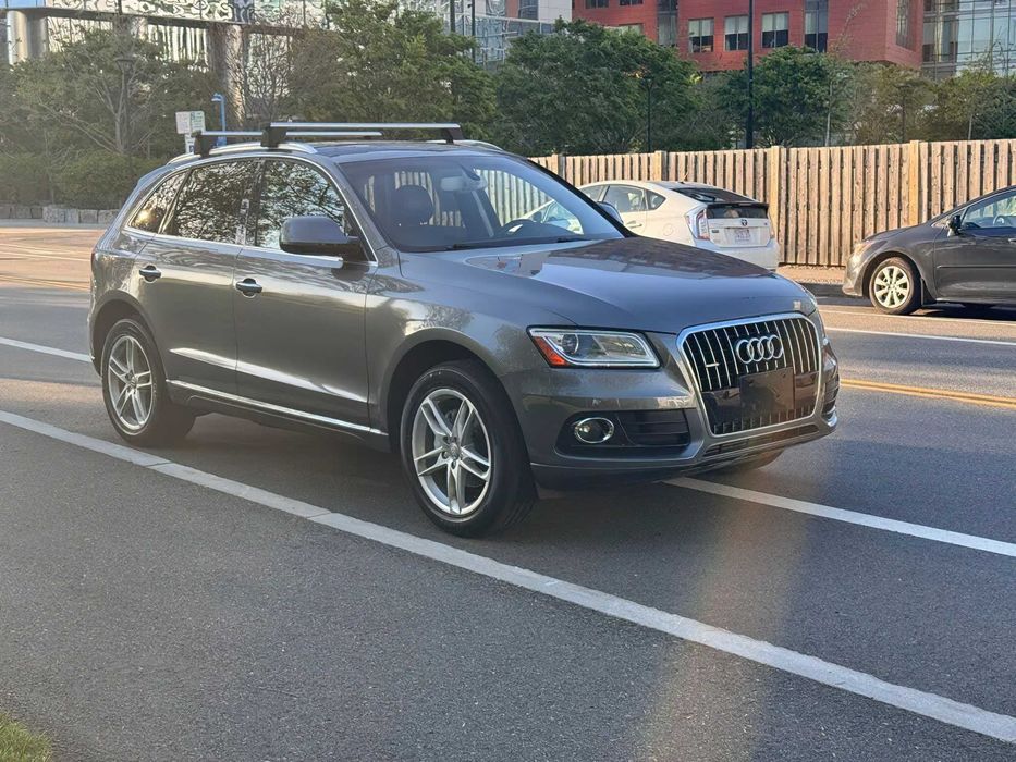 Audi Q5 quattro Premium Plus      2016