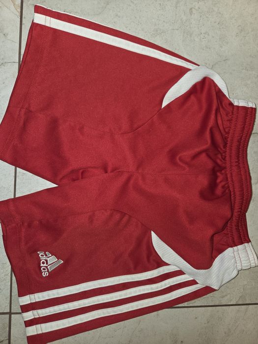 Adidas spodenki krótkie 4-7lat