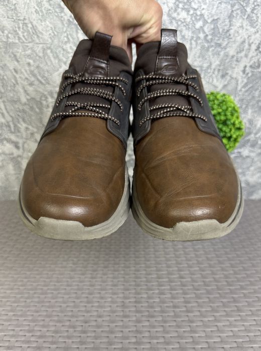 Skechers Arch Fit кроссовки 46 размер спортивные кожаные коричневые