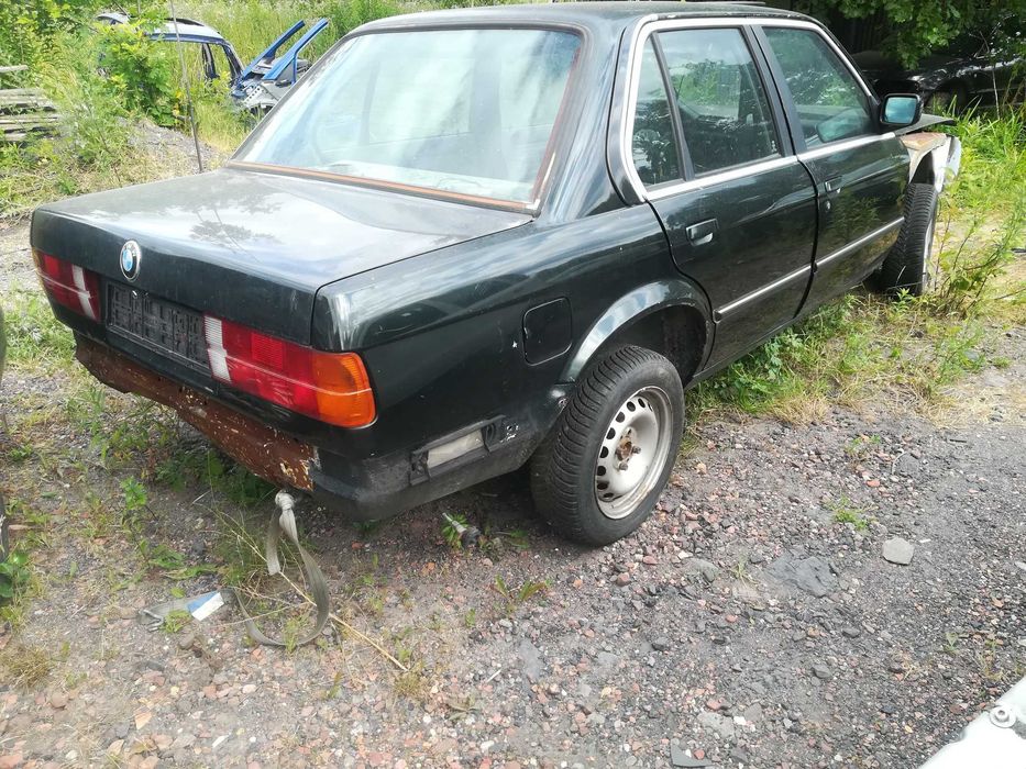 skrzynia biegow manual Bmw E30 e 30 1.6 M40 dawca rozrusznik kolektor