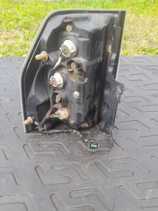 Задний фонарь для Митсубиси Паджеро Вагон 4