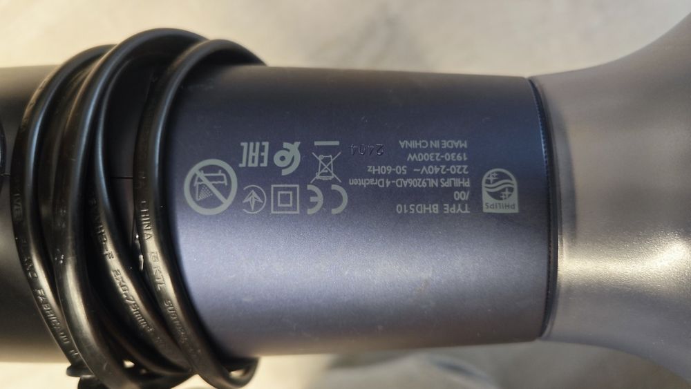 Suszarka do włosów PHILIPS BHD510