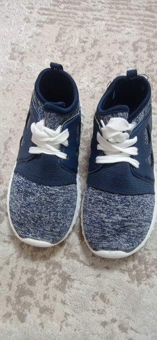 Кросівки на хлопчика 18см устілка.